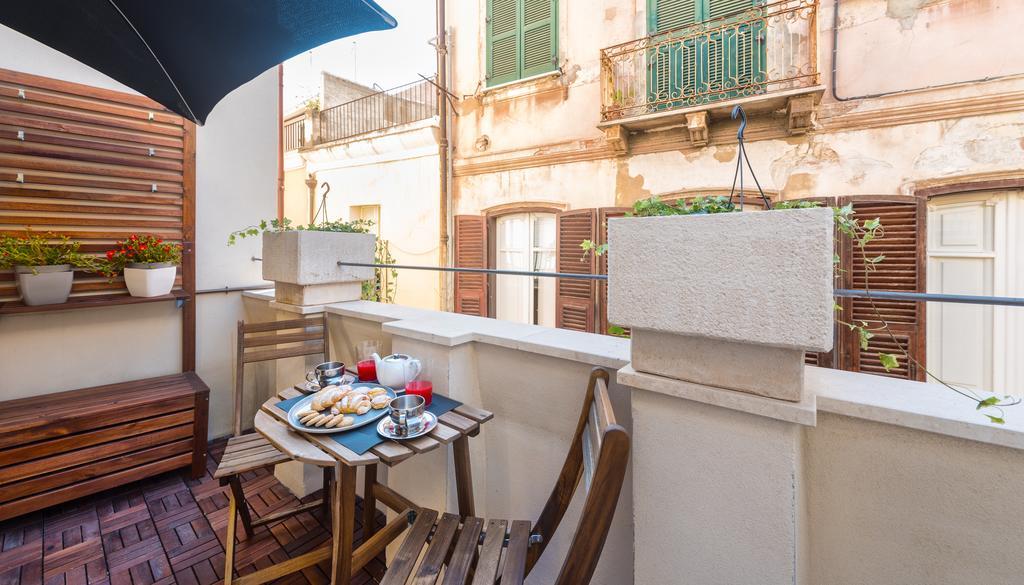 Castelletto Suite La Marina Cagliari Buitenkant foto